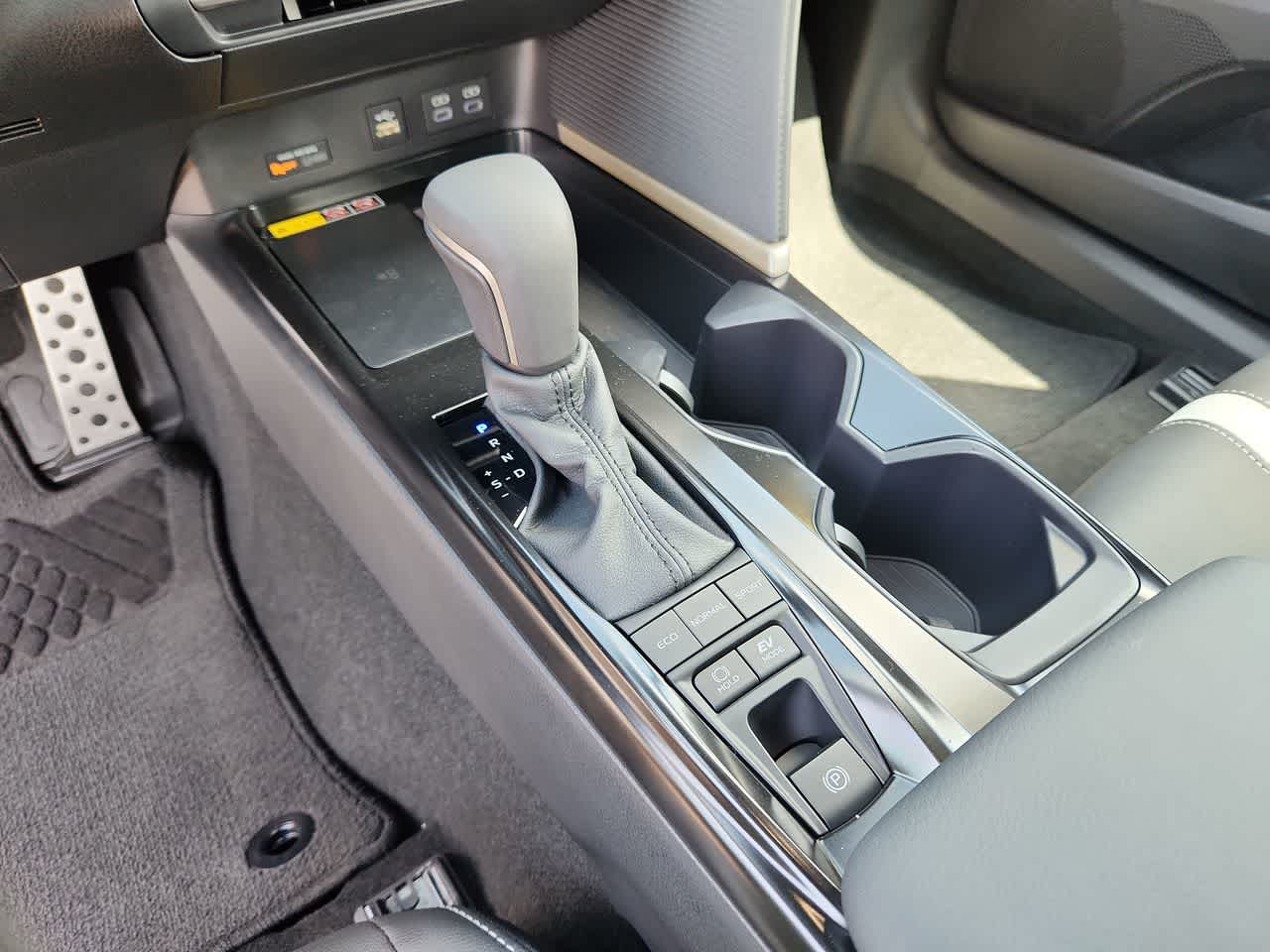 Thumbnail: 2026 Toyota Camry - 21