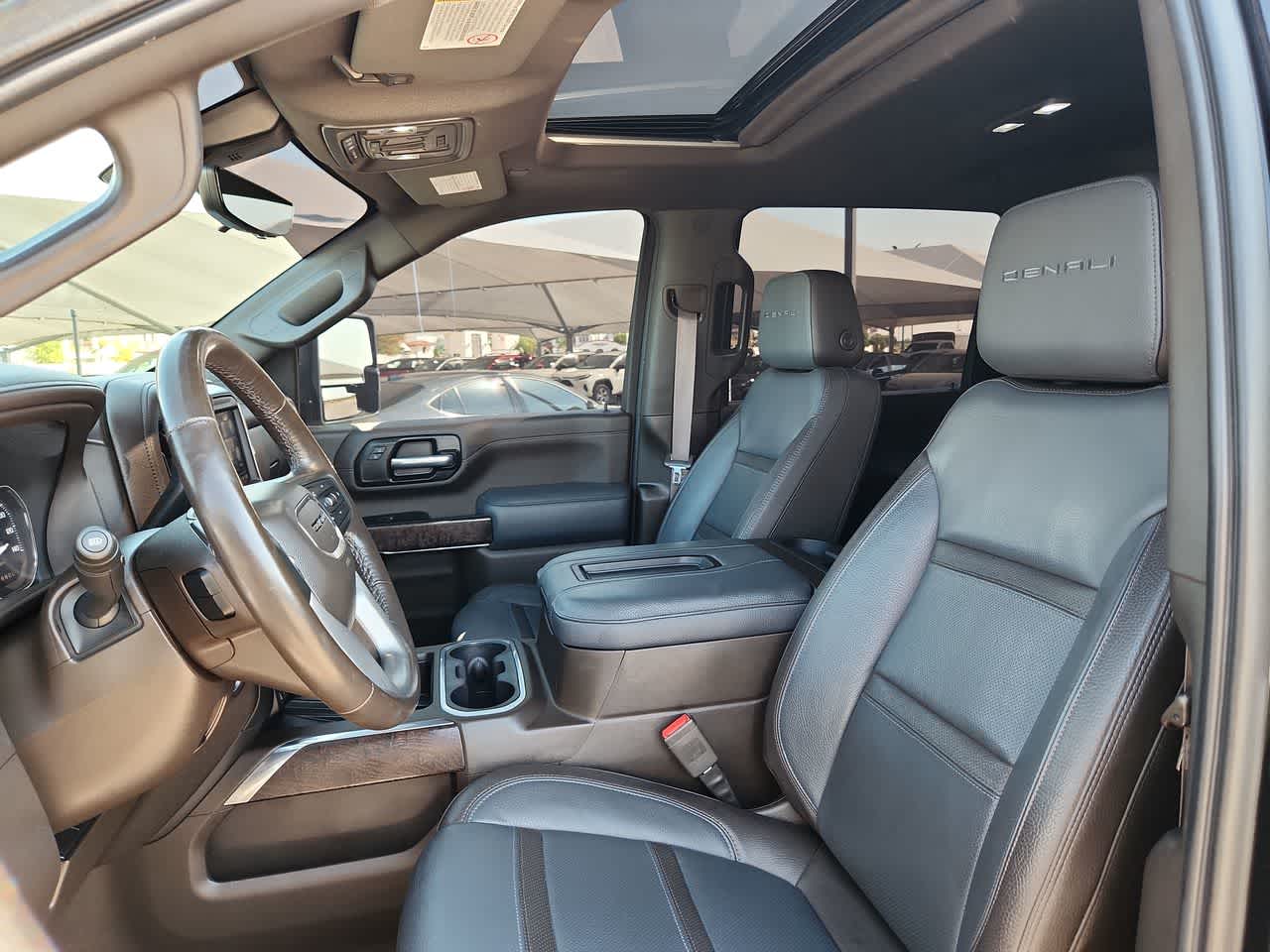 Thumbnail: 2022 GMC Sierra 2500 - 15