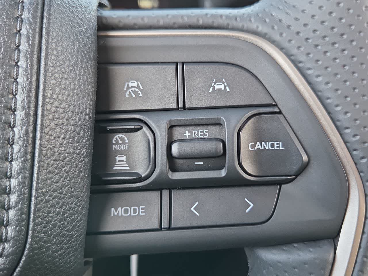 Thumbnail: 2026 Toyota 4Runner - 23