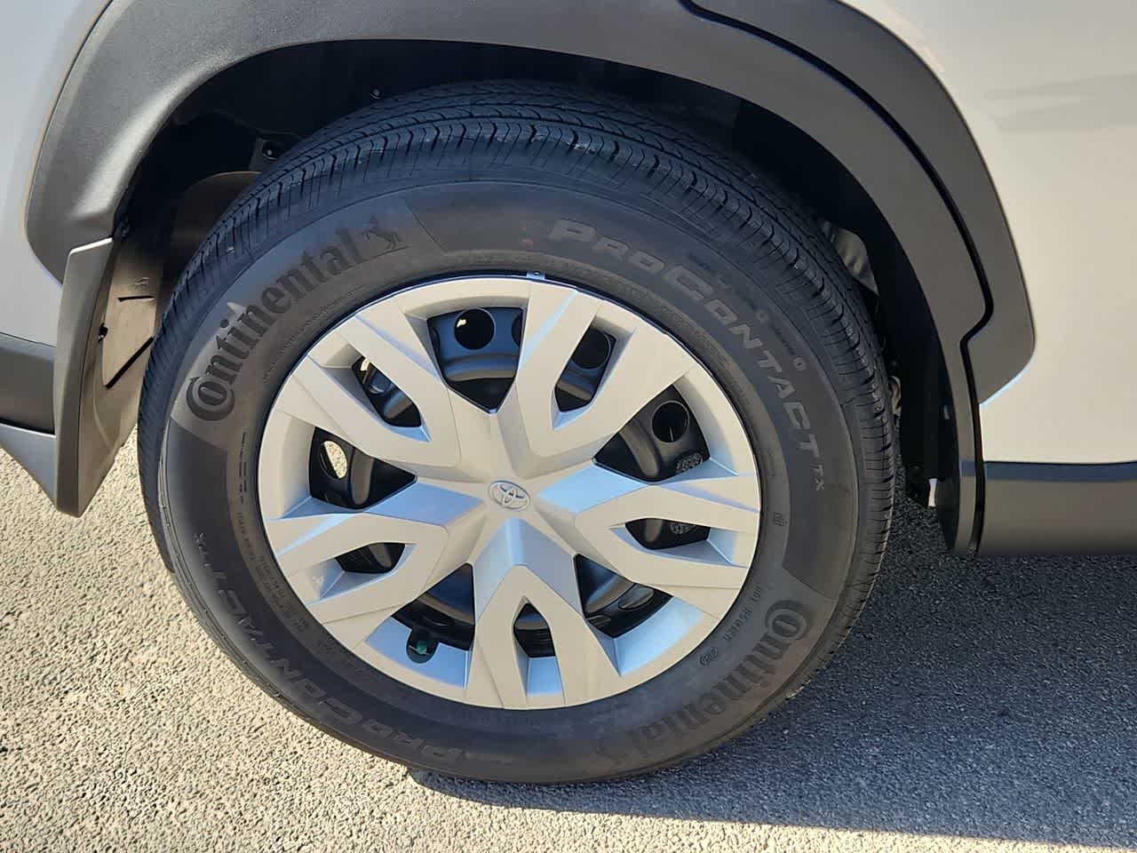 Thumbnail: 2026 Toyota Corolla Cross - 12