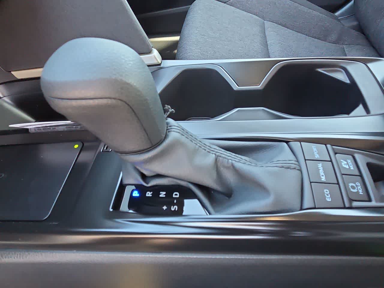 Thumbnail: 2026 Toyota Camry - 21