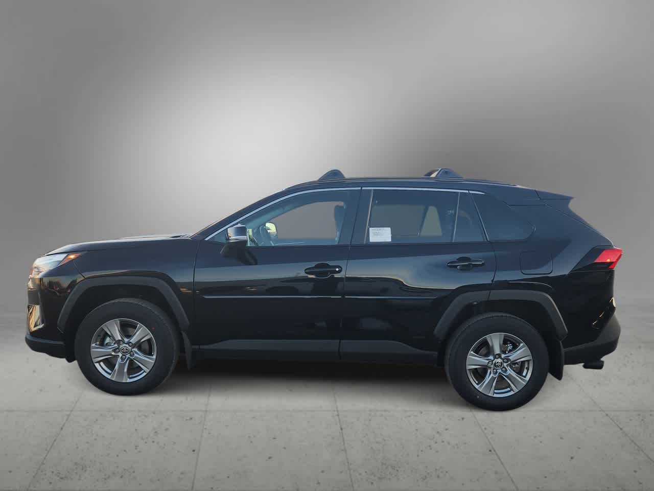 Thumbnail: 2025 Toyota RAV4 - 5