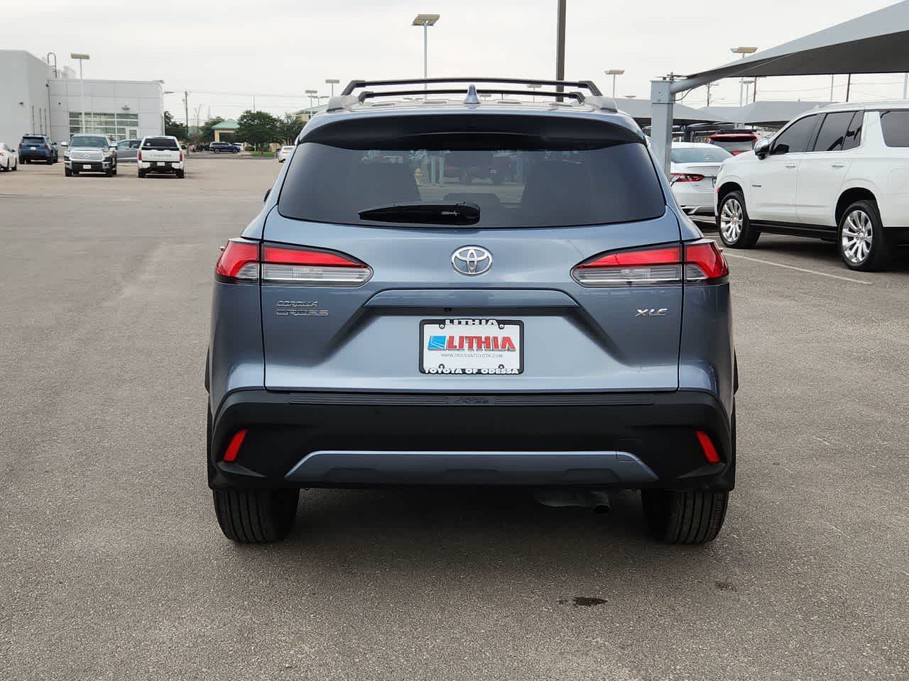 2024 Toyota Corolla Cross XLE 13