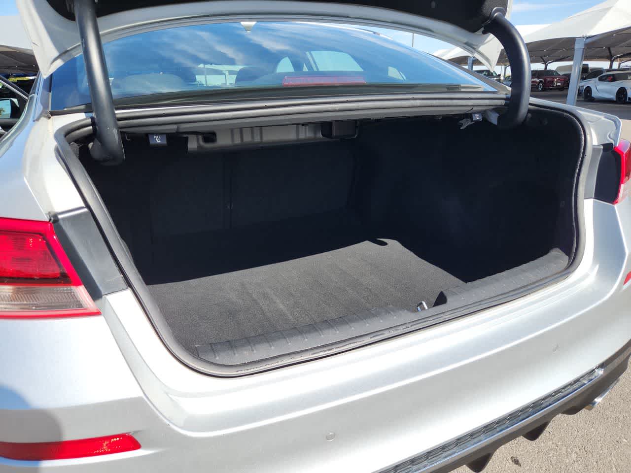 Thumbnail: 2020 Kia Optima - 27