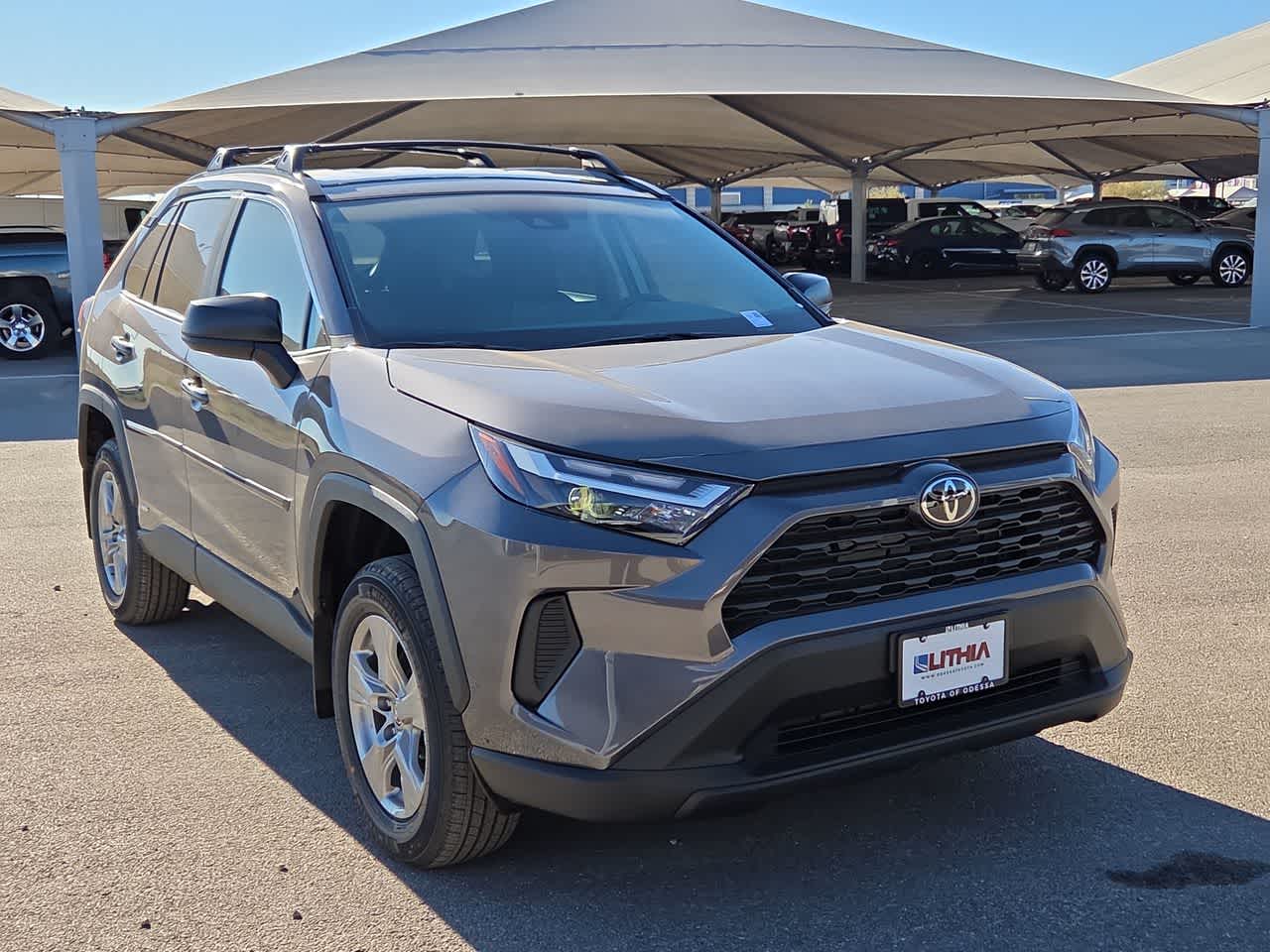 Thumbnail: 2025 Toyota RAV4 - 14