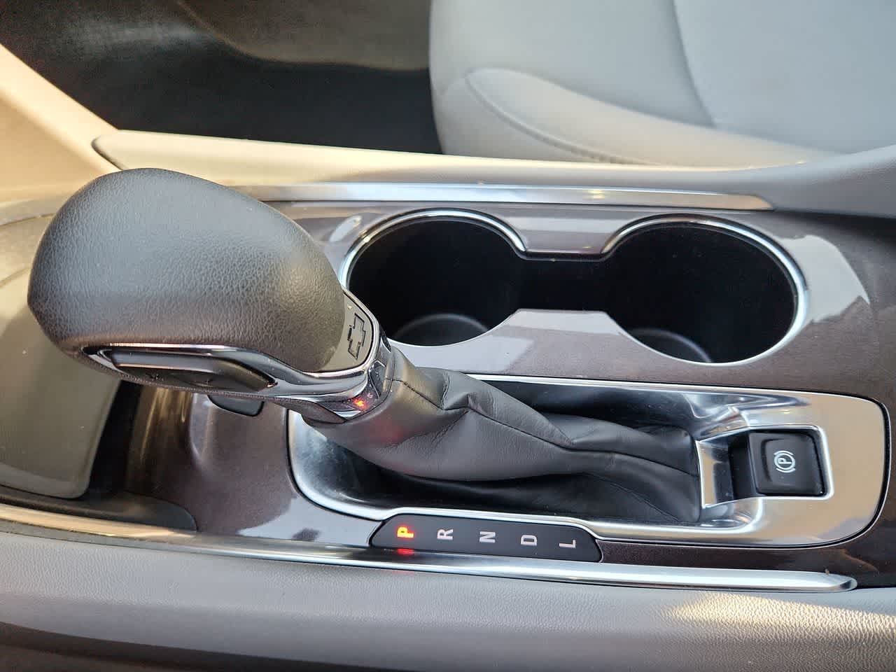 Thumbnail: 2024 Chevrolet Malibu - 21