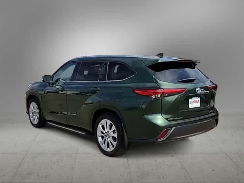 2023 Toyota Highlander Limited 6