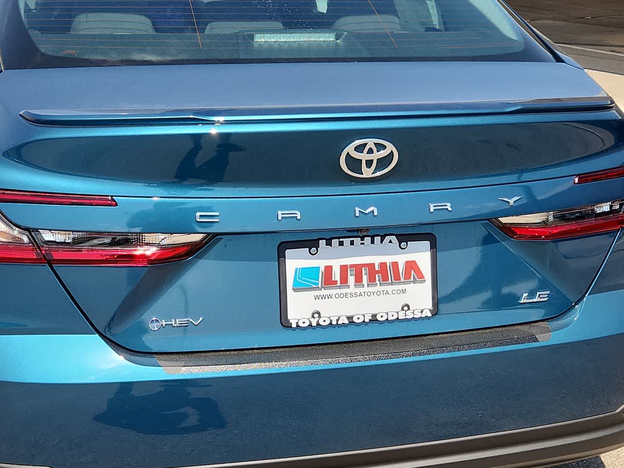 Thumbnail: 2025 Toyota Camry - 11
