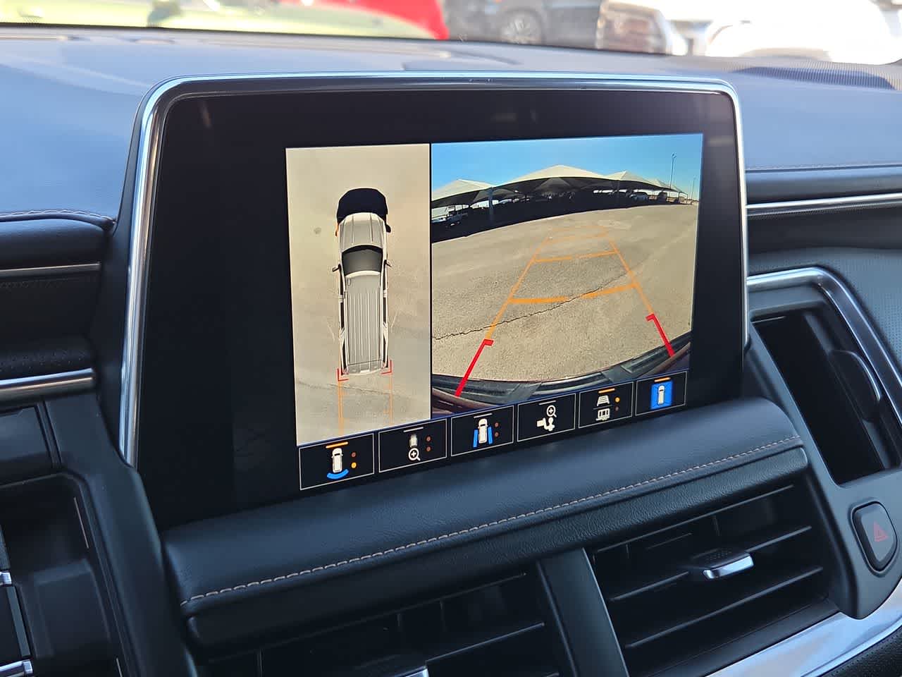 Thumbnail: 2023 GMC Yukon - 25