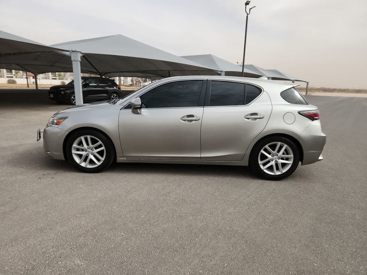 Thumbnail: 2017 Lexus CT - 11