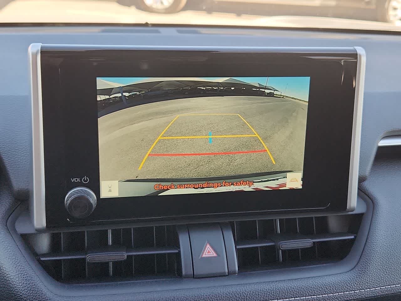 Thumbnail: 2025 Toyota RAV4 - 25