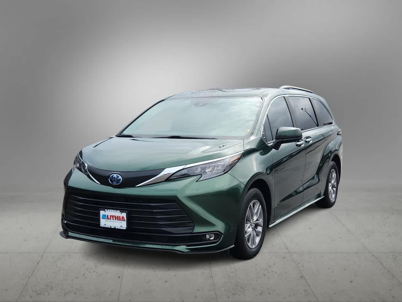 Thumbnail: 2025 Toyota Sienna - 1
