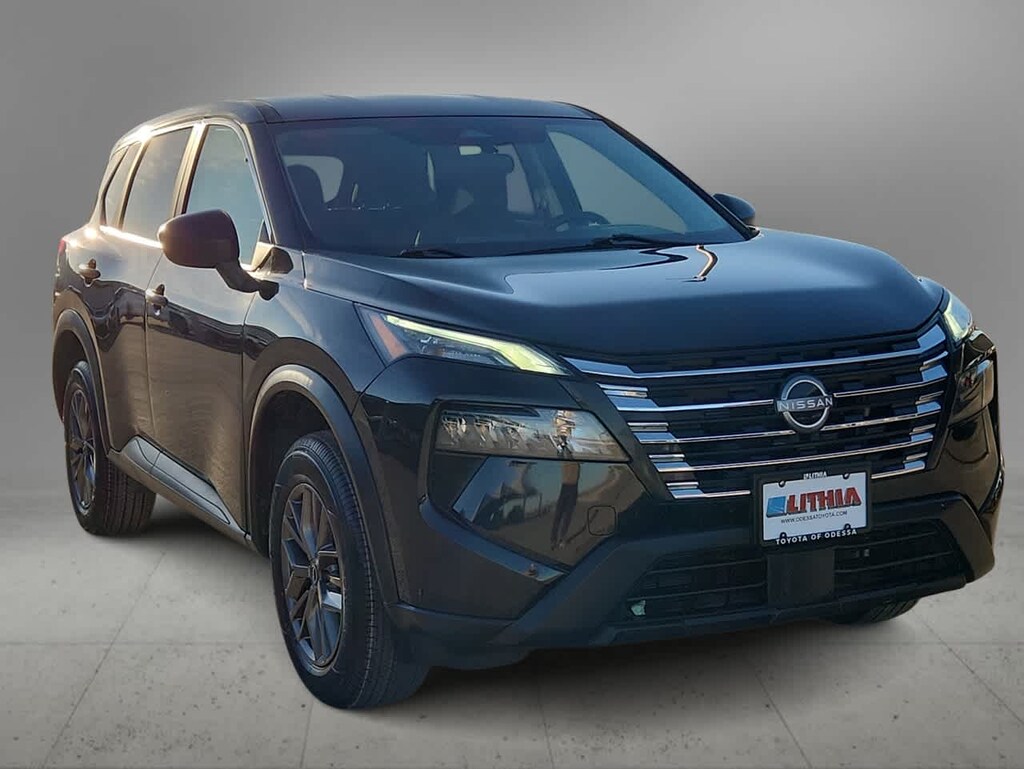 Used 2024 Nissan Rogue S SUV