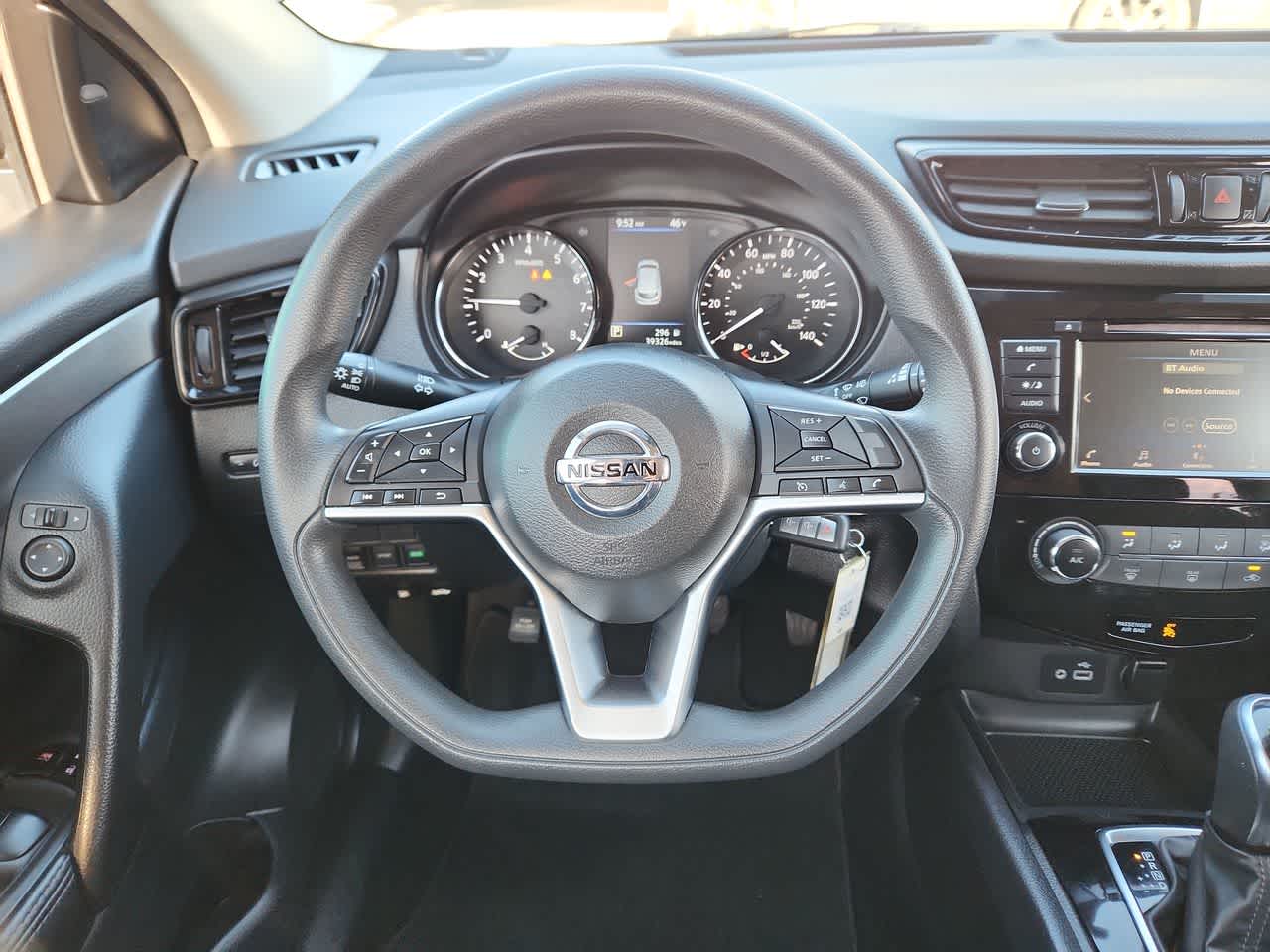 Thumbnail: 2022 Nissan Rogue Sport - 19