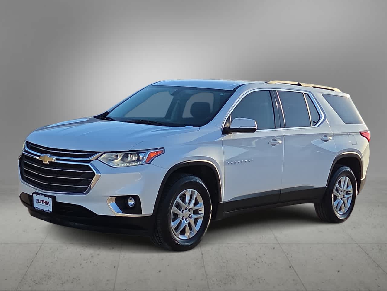 Thumbnail: 2021 Chevrolet Traverse - 4