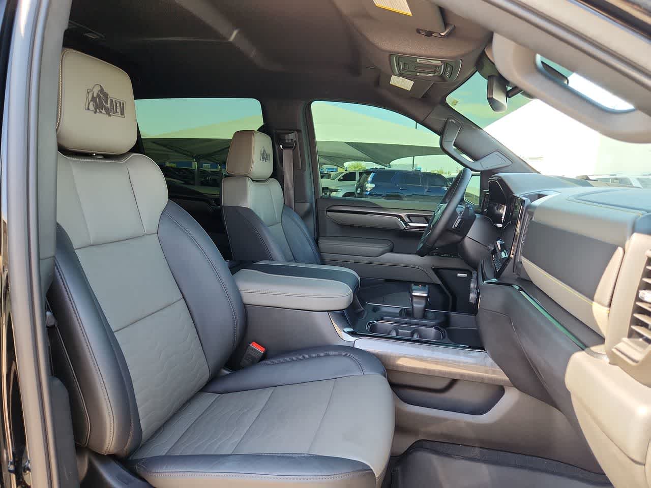 2023 Chevrolet Silverado 1500 ZR2 18