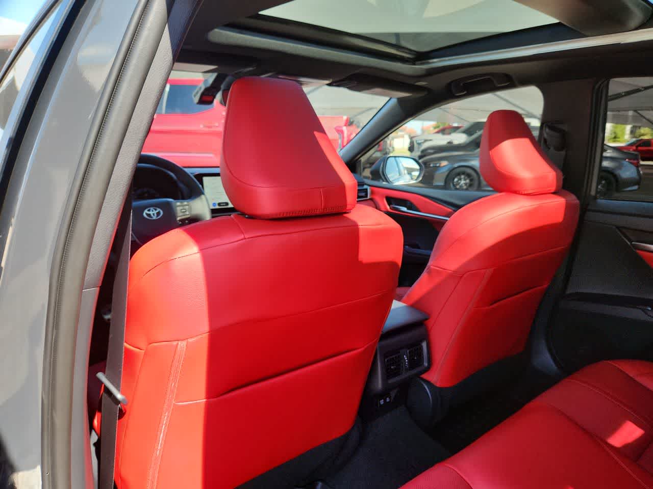 Thumbnail: 2025 Toyota Camry - 16