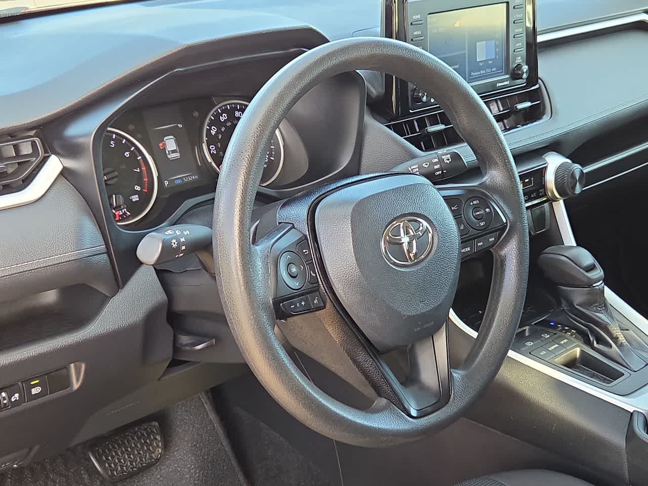 Thumbnail: 2021 Toyota RAV4 - 10