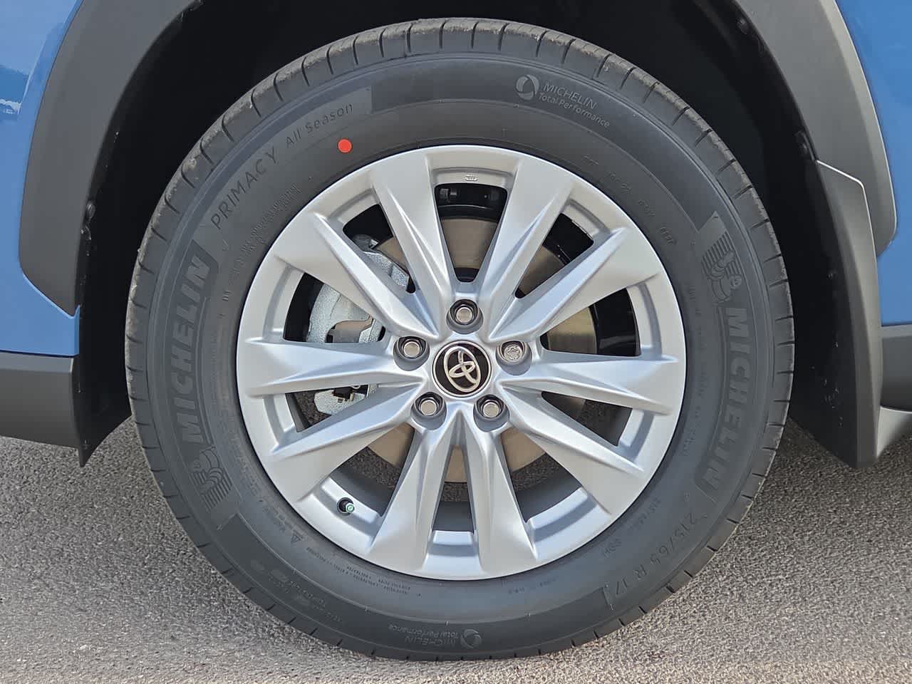 Thumbnail: 2026 Toyota Corolla Cross - 12