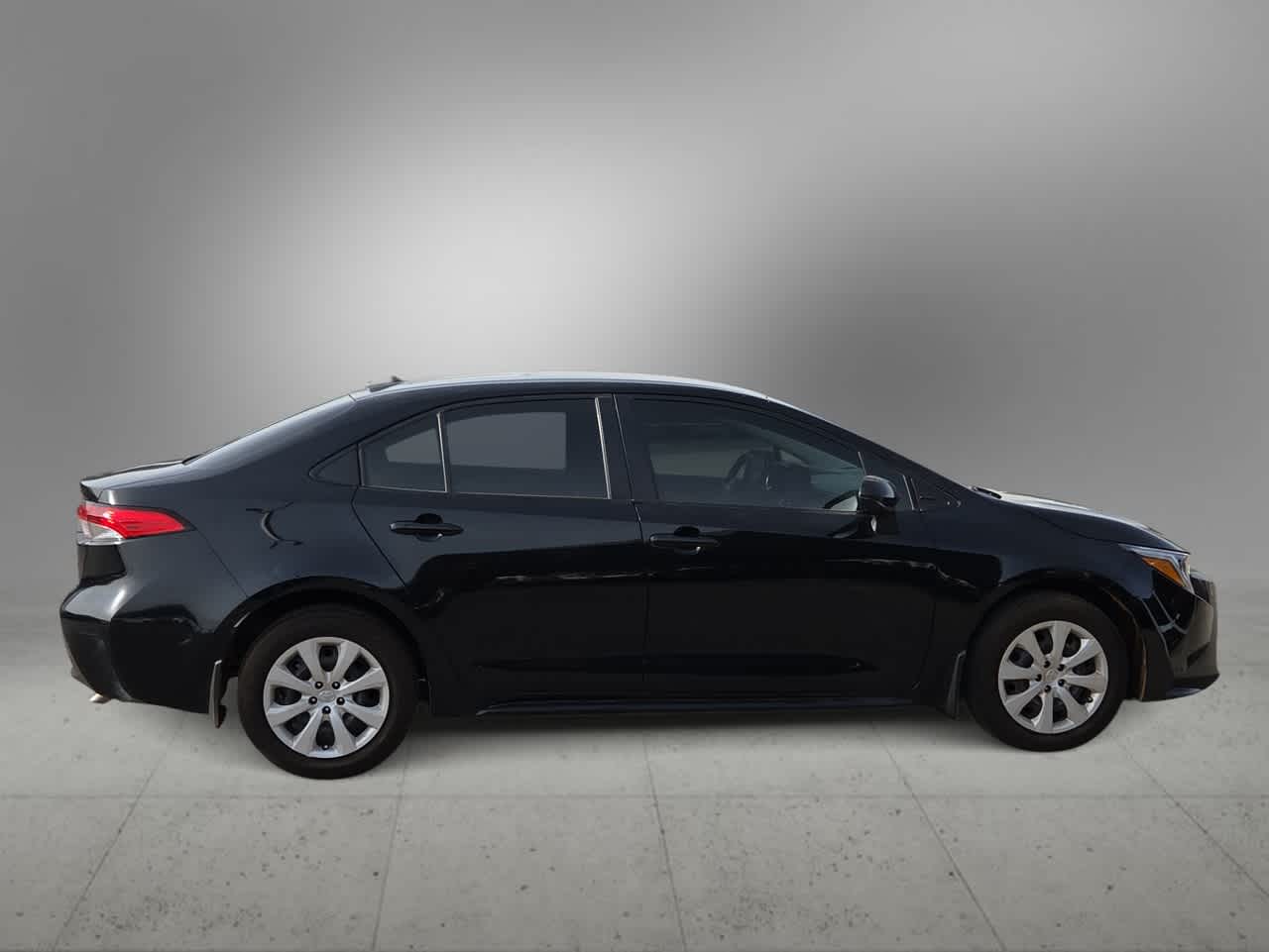 Thumbnail: 2025 Toyota Corolla - 8