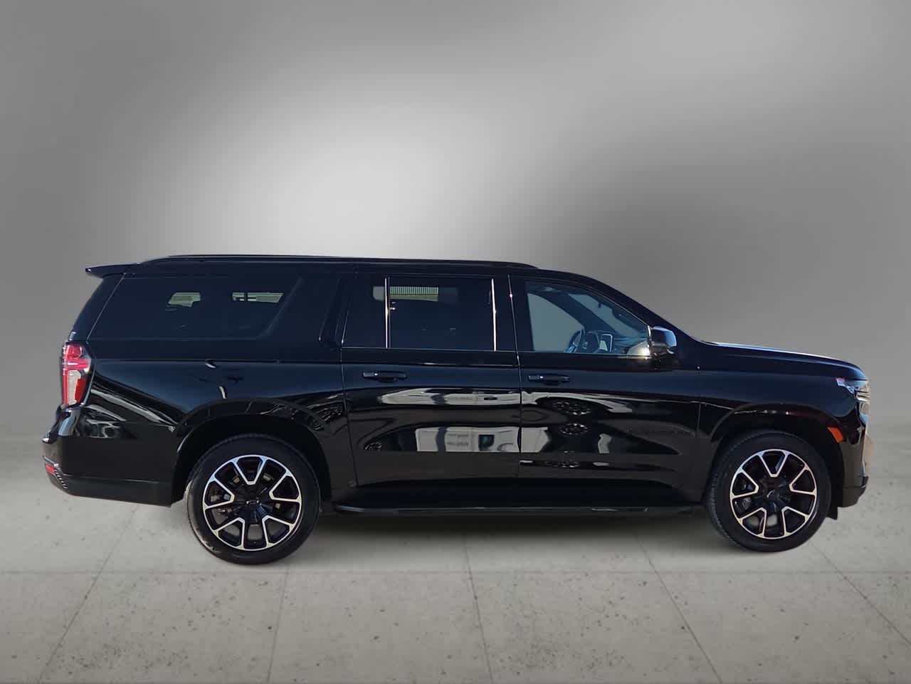 Thumbnail: 2021 Chevrolet Suburban - 9