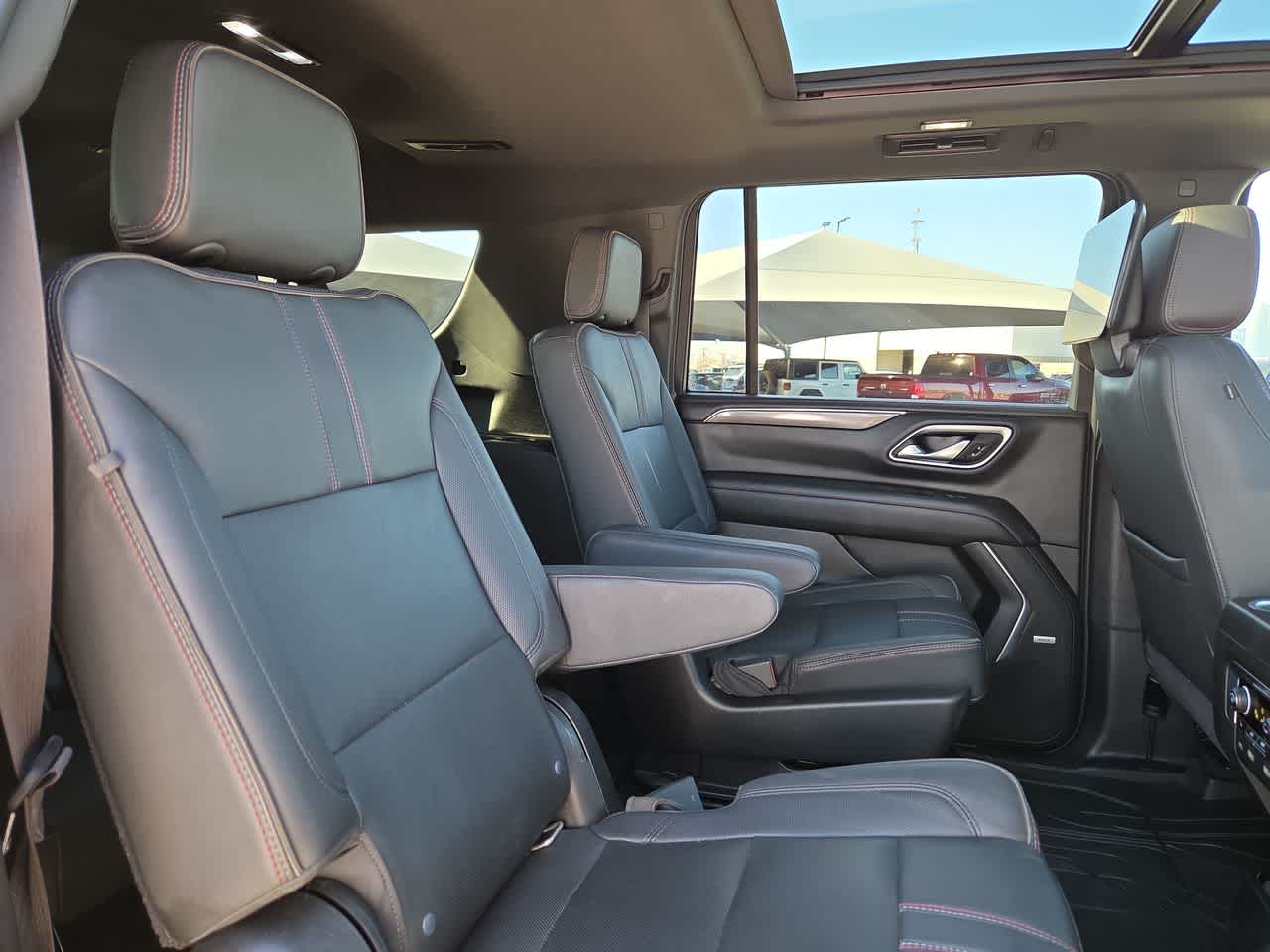 Thumbnail: 2021 Chevrolet Suburban - 17