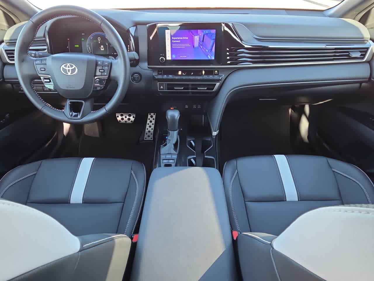 Thumbnail: 2025 Toyota Camry - 14