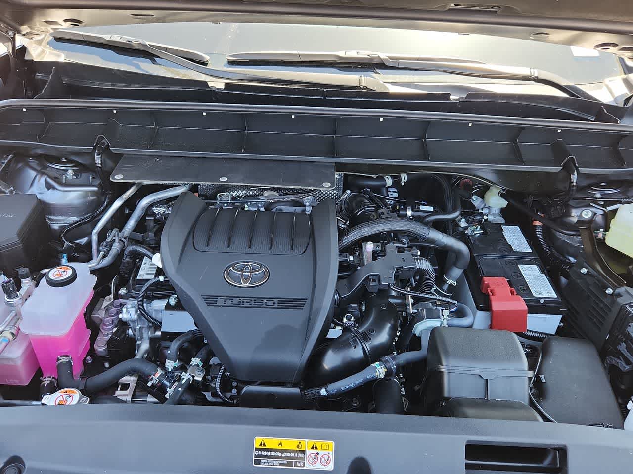 Thumbnail: 2024 Toyota Highlander - 17