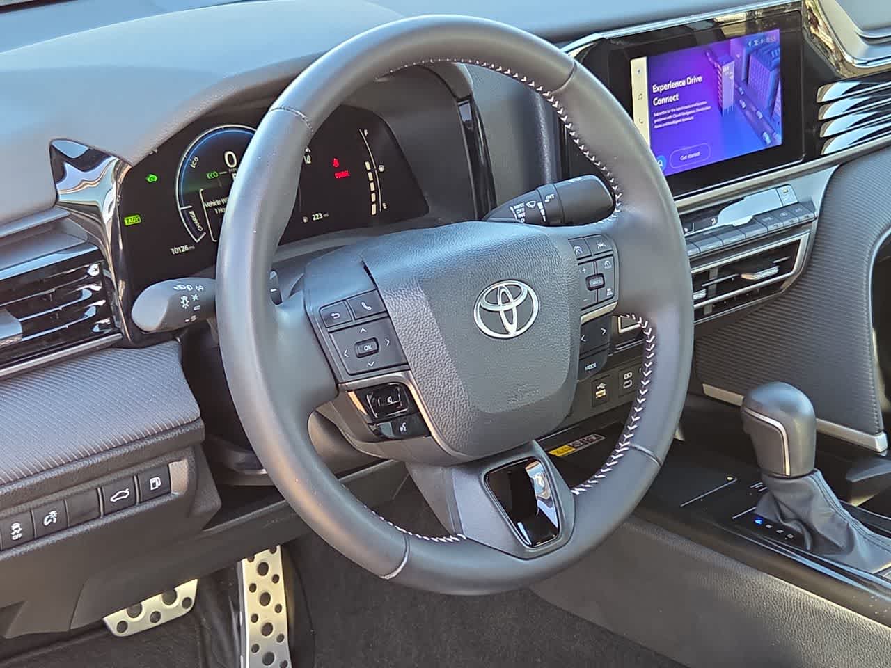 Thumbnail: 2025 Toyota Camry - 10