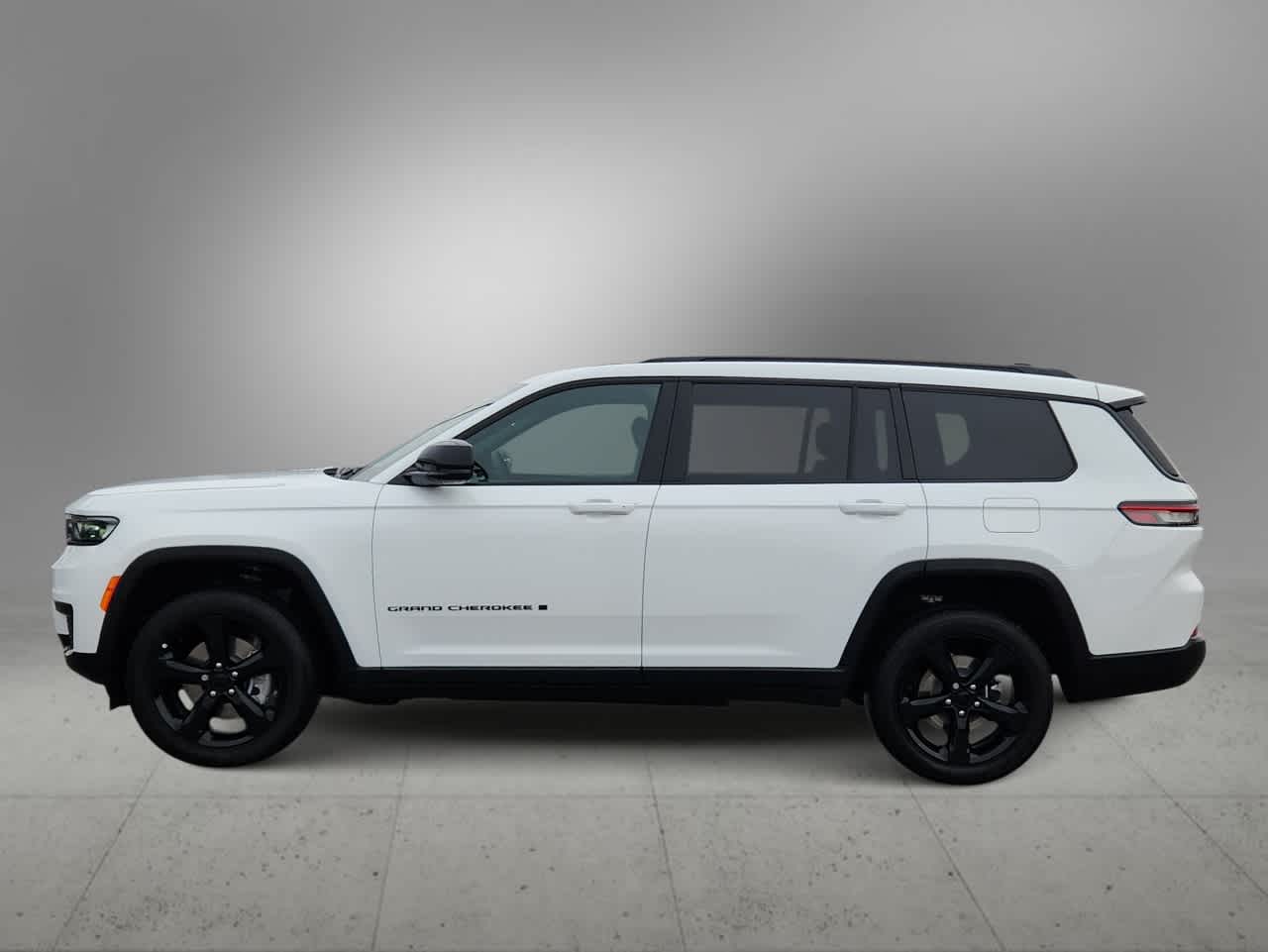Thumbnail: 2025 Jeep Grand Cherokee L - 6