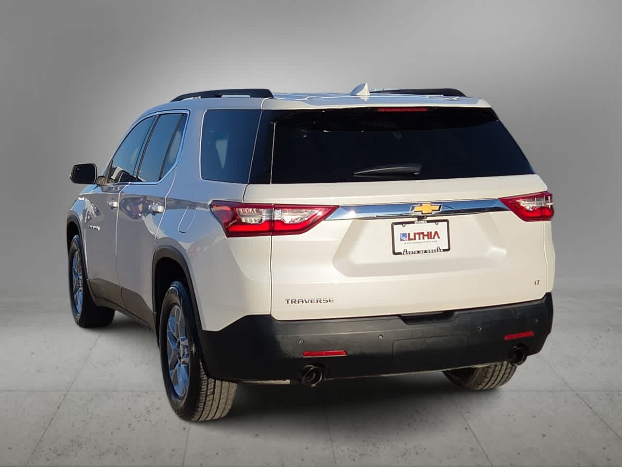 Thumbnail: 2021 Chevrolet Traverse - 7