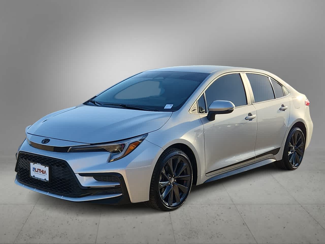 Thumbnail: 2025 Toyota Corolla - 4