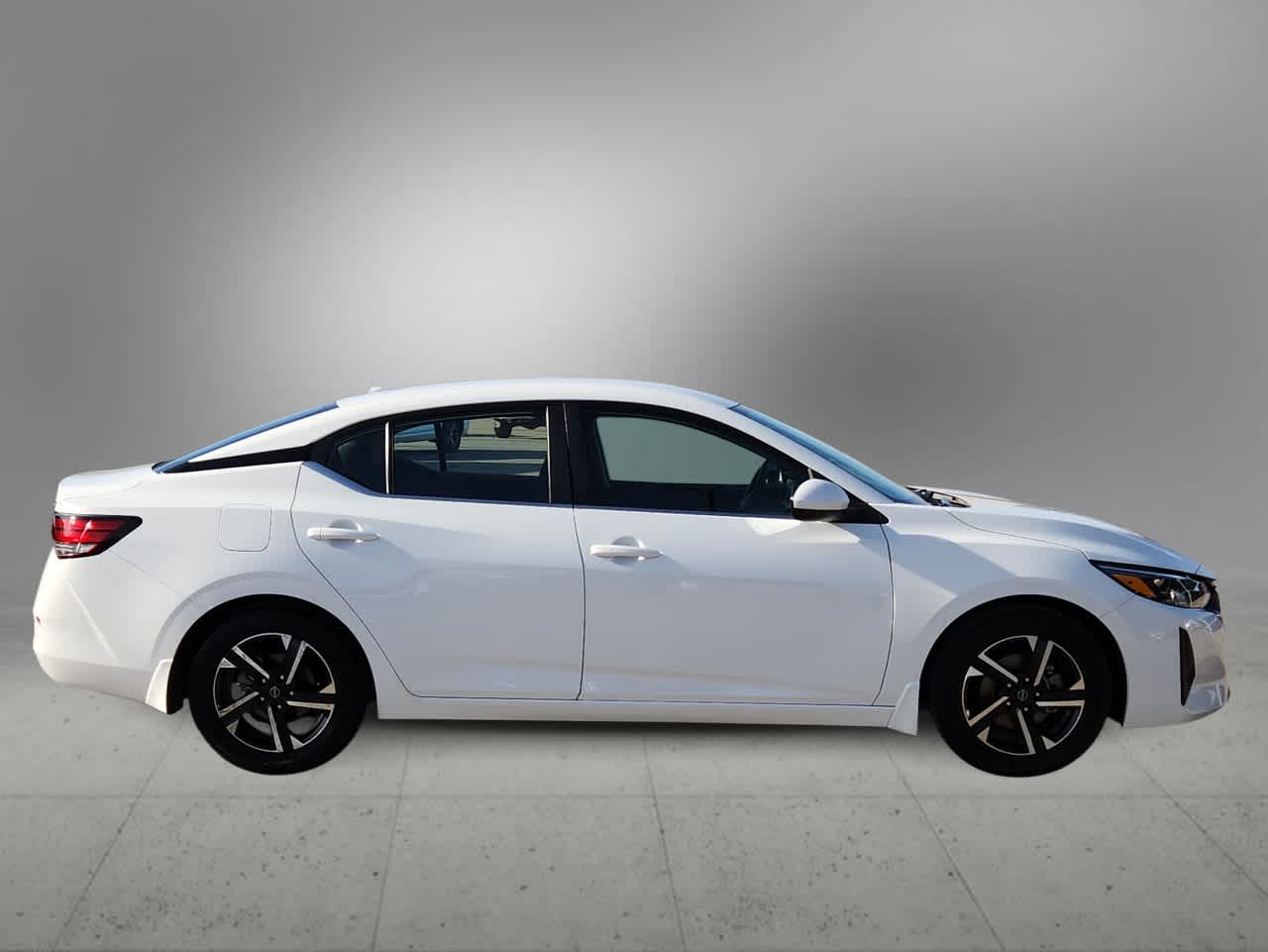 Thumbnail: 2024 Nissan Sentra - 9