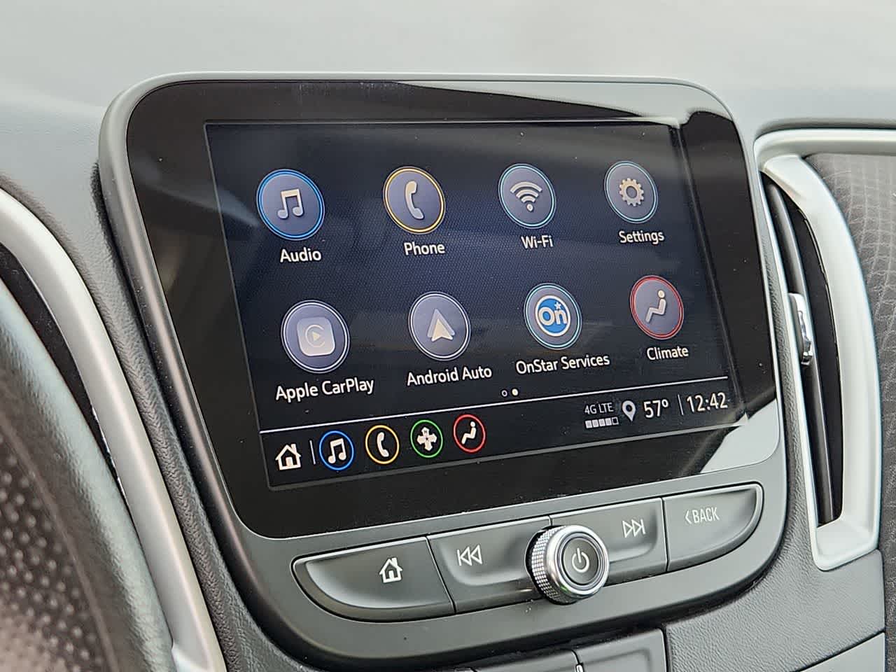 Thumbnail: 2024 Chevrolet Malibu - 24