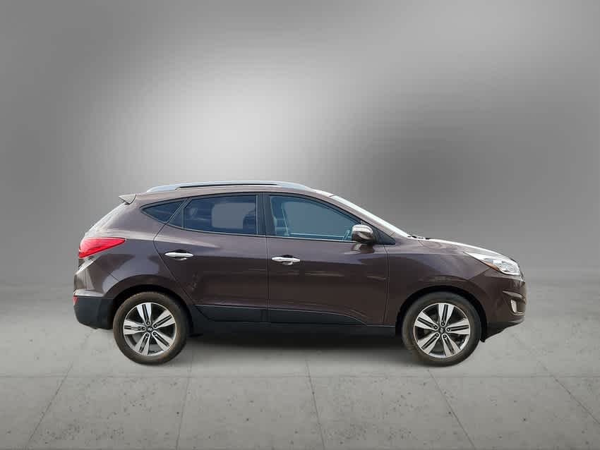 Thumbnail: 2014 Hyundai Tucson - 9