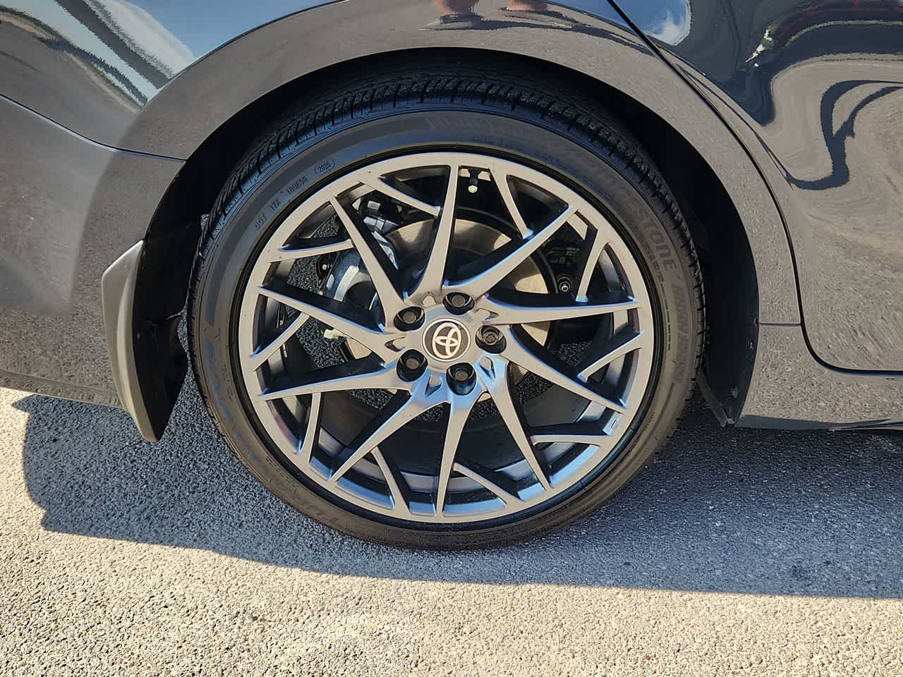 Thumbnail: 2025 Toyota Camry - 12