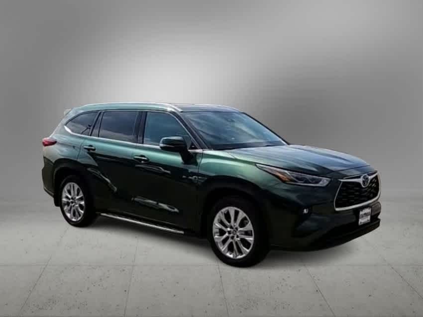 2023 Toyota Highlander Limited 2