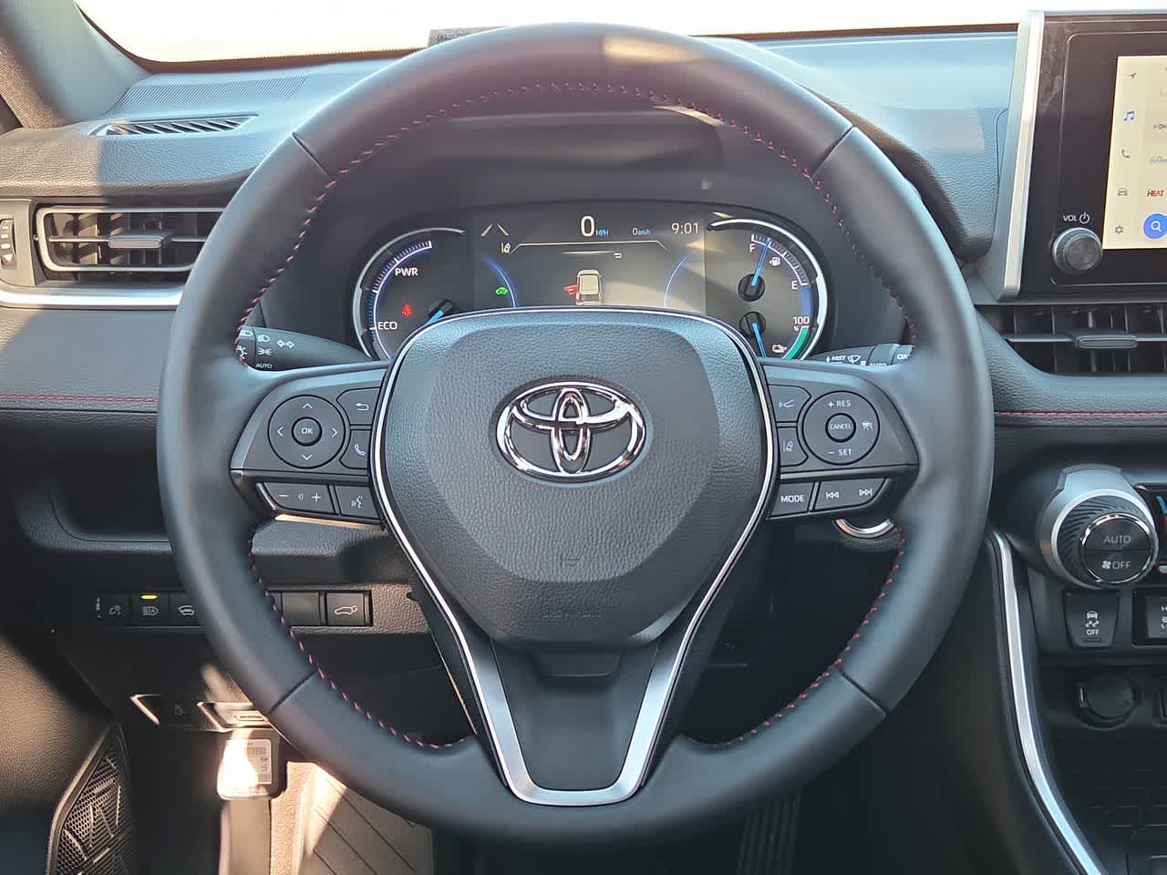 Thumbnail: 2025 Toyota RAV4 - 19