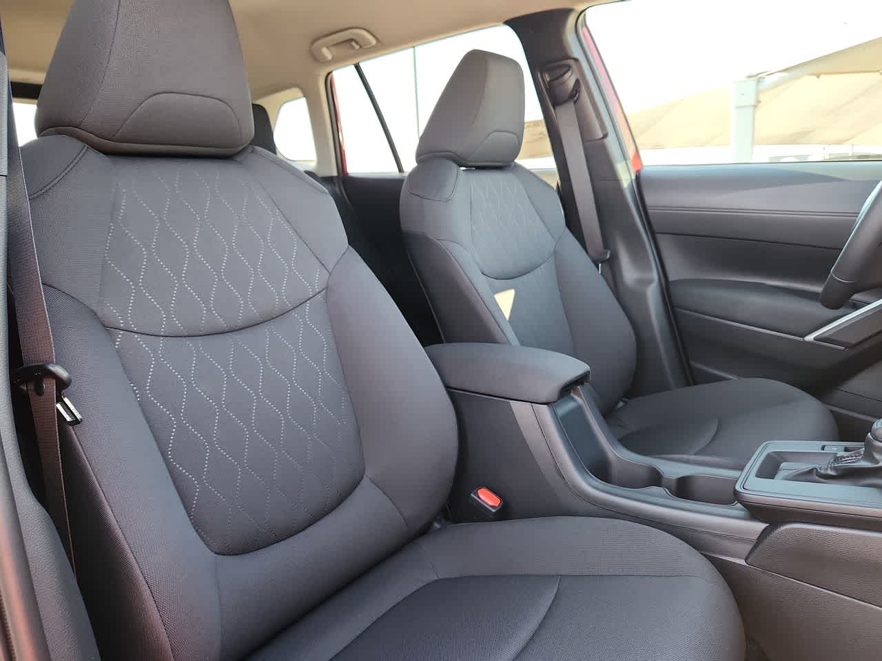 Thumbnail: 2026 Toyota Corolla Cross - 18