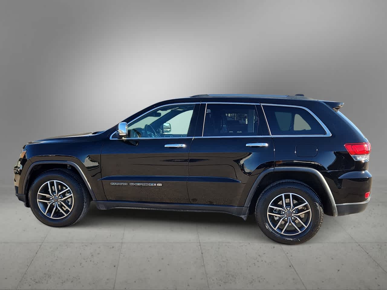 Thumbnail: 2022 Jeep Grand Cherokee - 5
