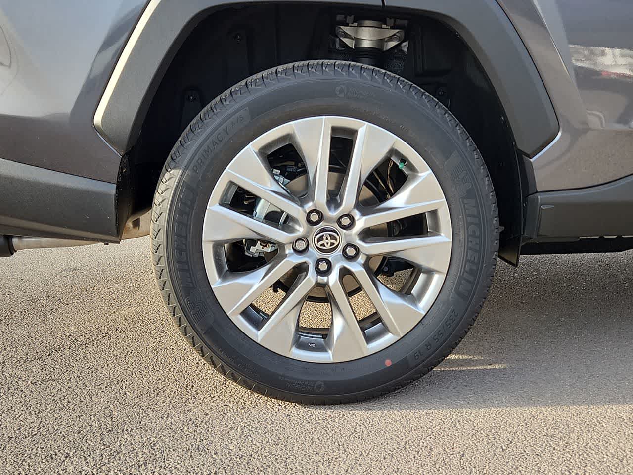 Thumbnail: 2025 Toyota RAV4 - 12