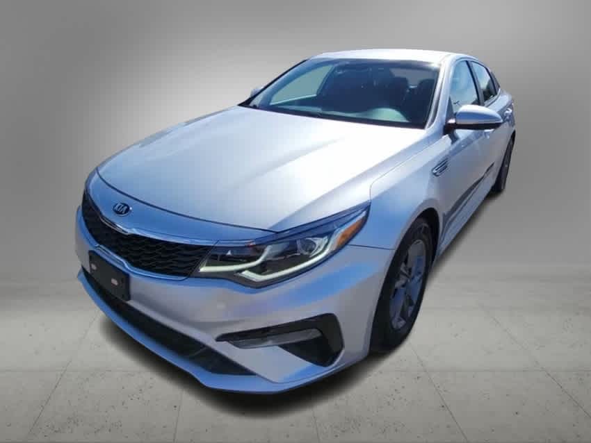 Thumbnail: 2020 Kia Optima - 3