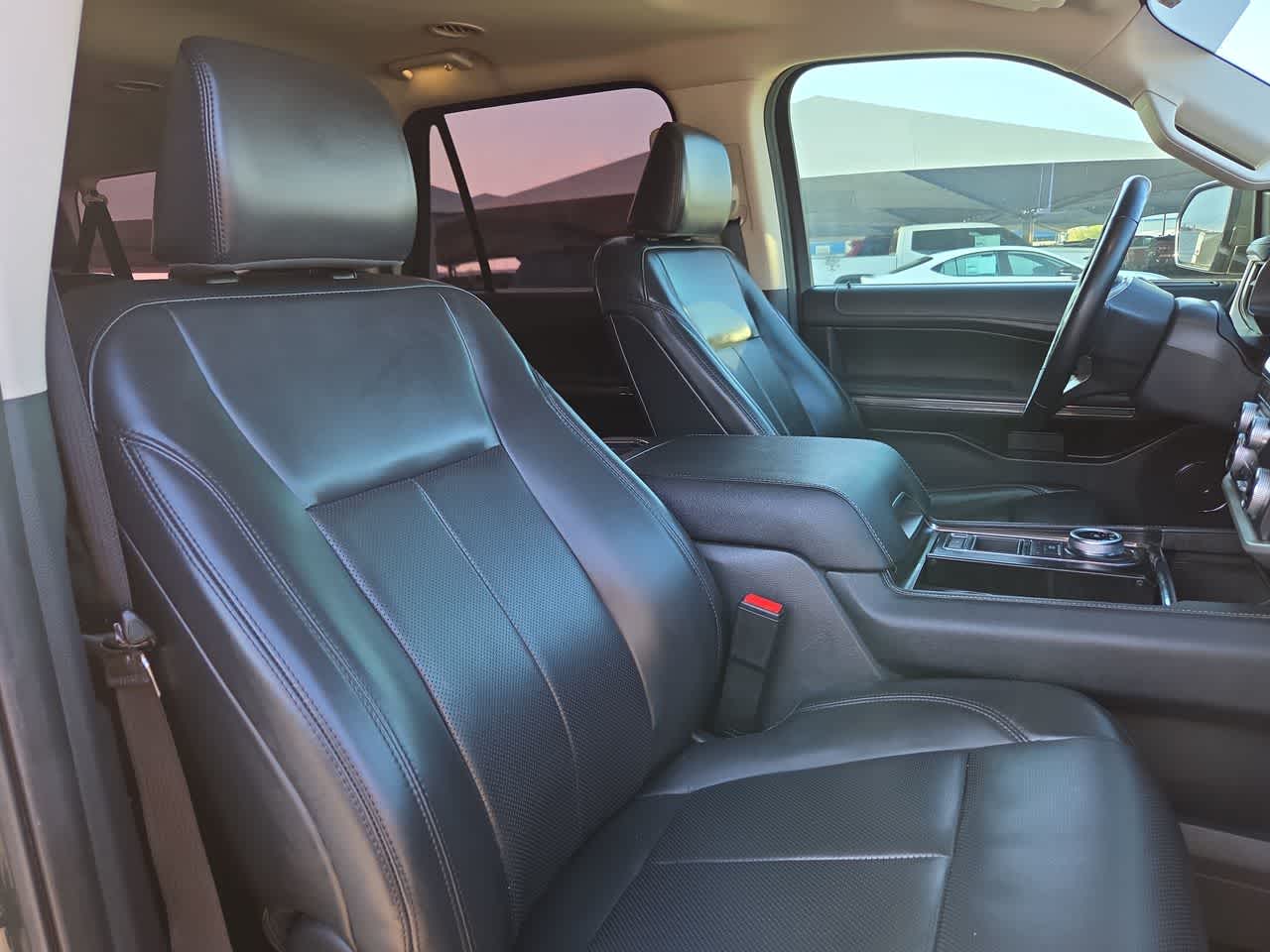 Thumbnail: 2022 Ford Expedition MAX - 18