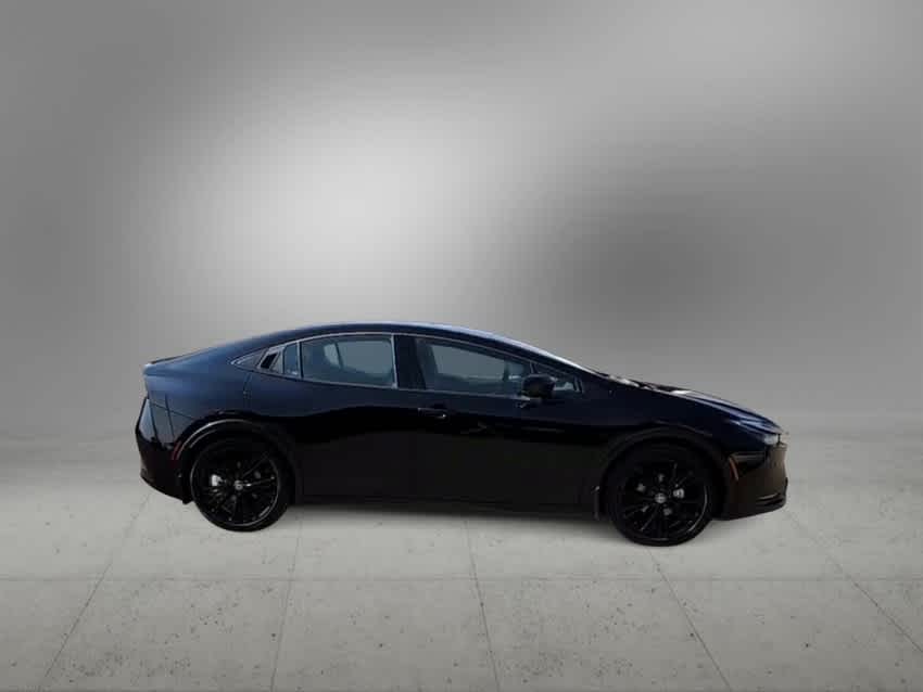 2025 Toyota Prius Nightshade Edition 9