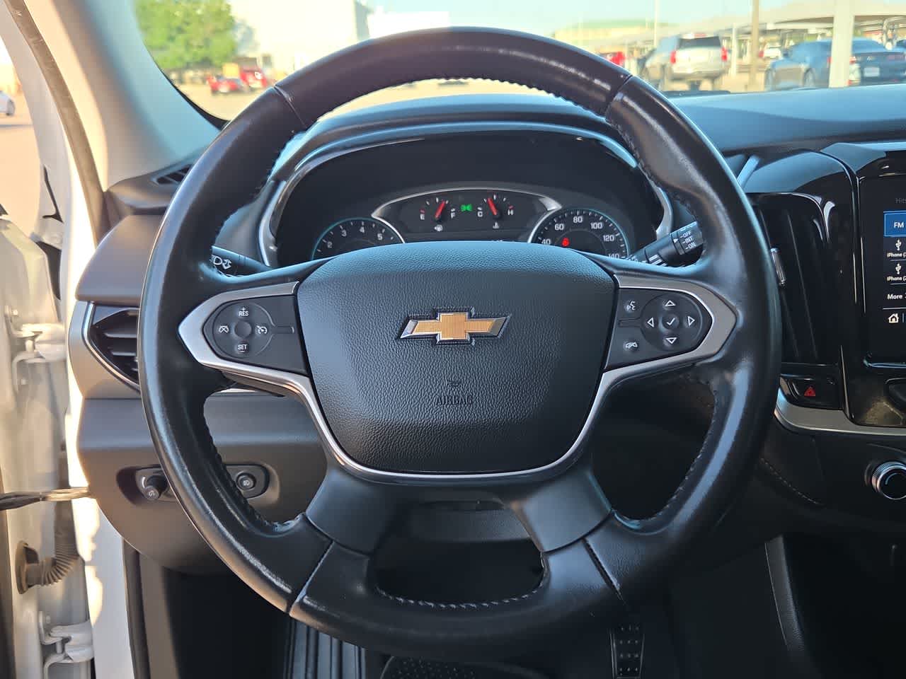 Thumbnail: 2021 Chevrolet Traverse - 19