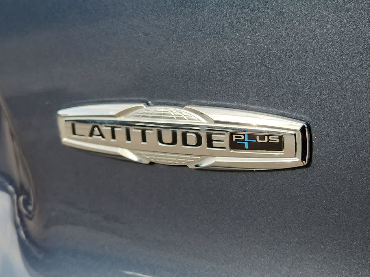 Thumbnail: 2021 Jeep Cherokee - 11