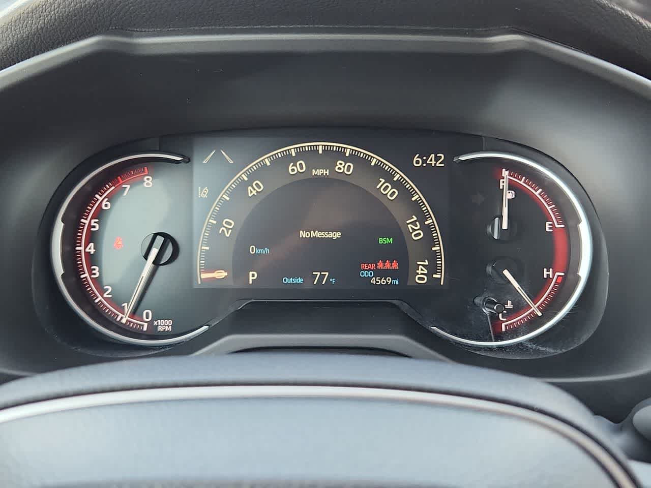 Thumbnail: 2023 Toyota RAV4 - 22