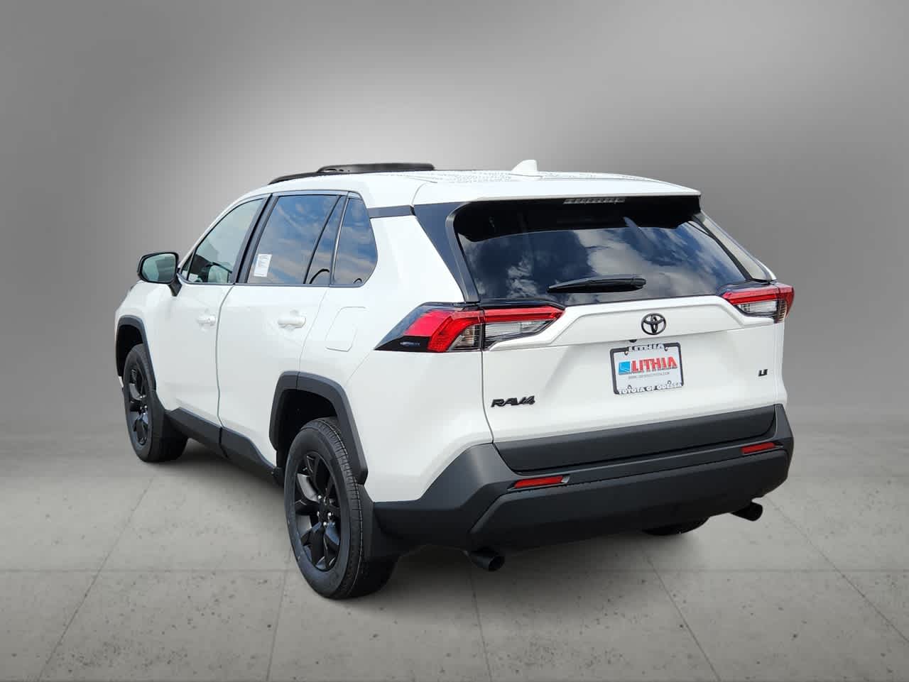 Thumbnail: 2025 Toyota RAV4 - 6