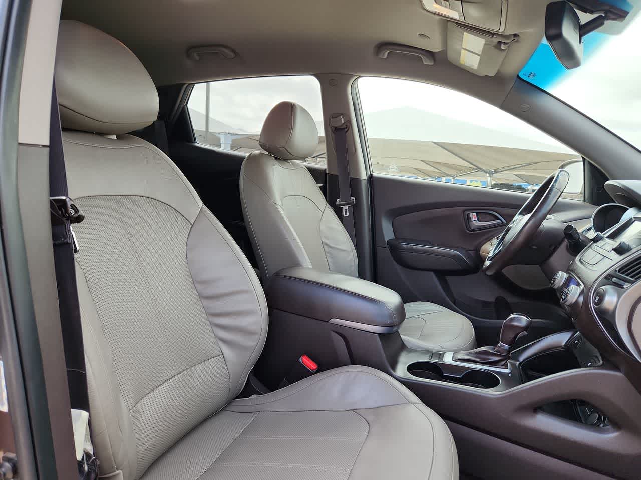 Thumbnail: 2014 Hyundai Tucson - 18