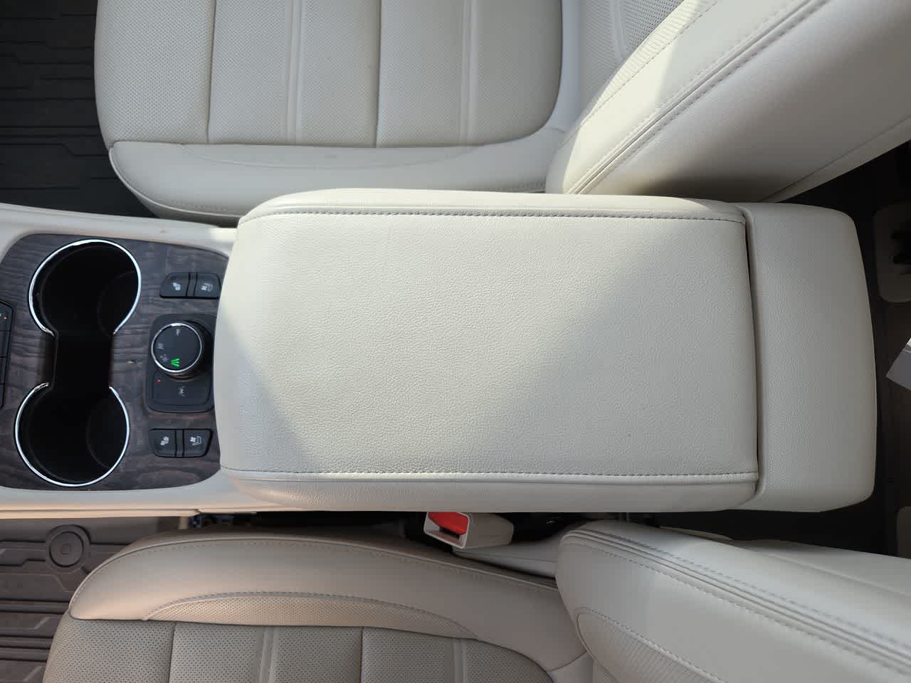 Thumbnail: 2020 GMC Acadia - 20